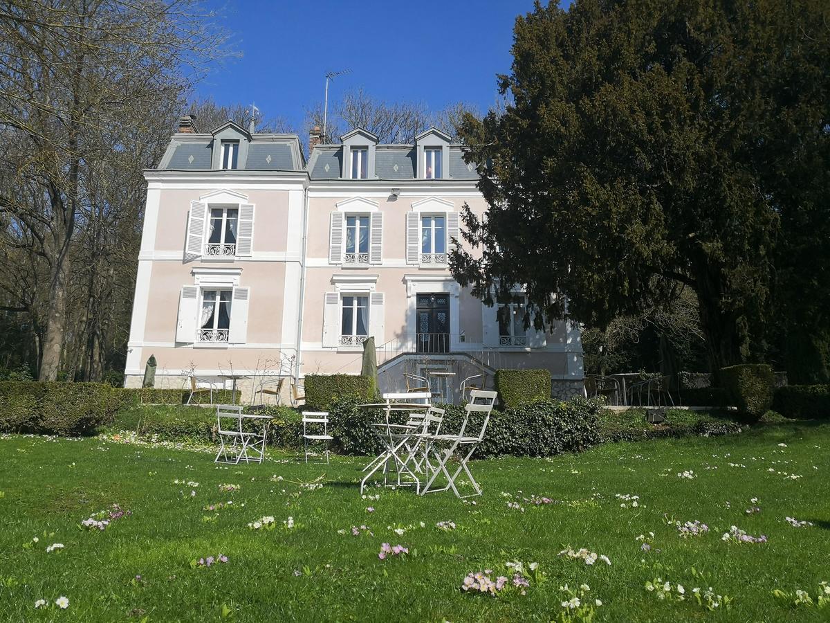 Maison D'Hotes Stella Cadente Provins Luaran gambar